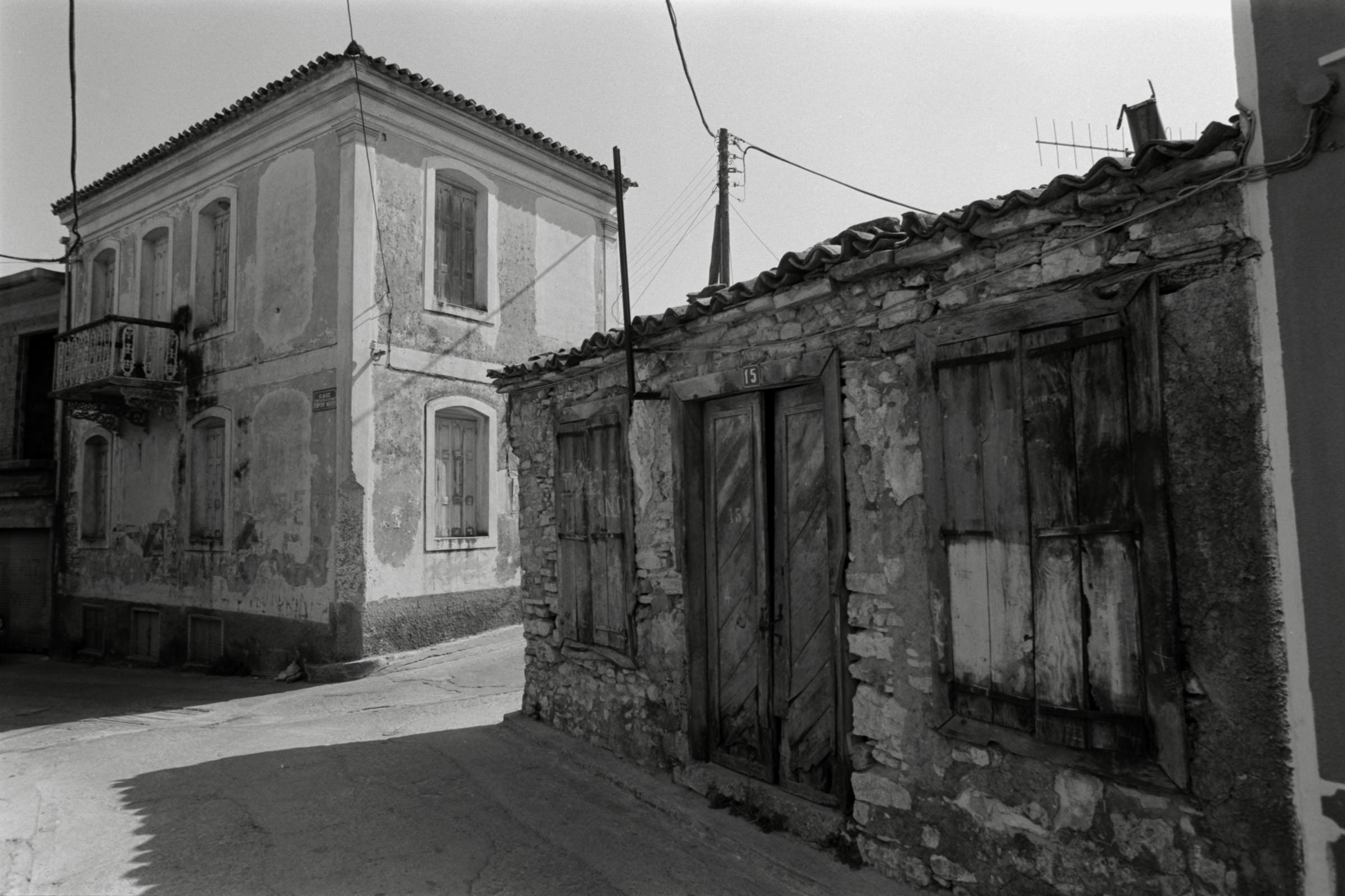 AHP F1991 09 001 sc250507 img10 NLP